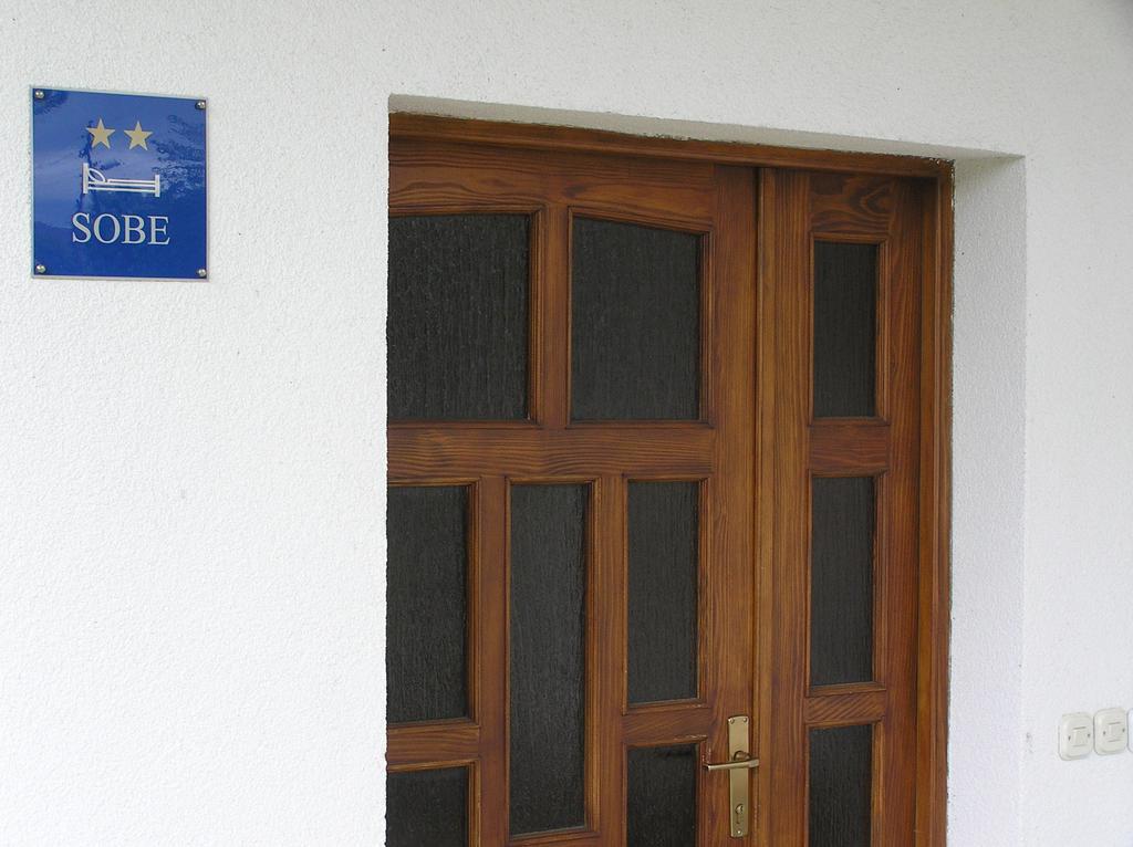 House Nada Donji Babin Potok Exterior foto